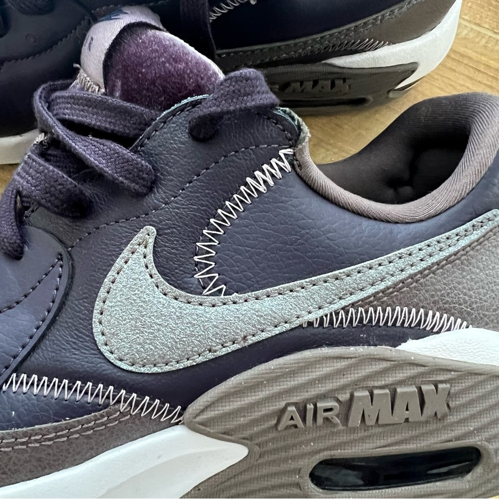 Nike Air Max Excee Lea in Cave Purple Size 8.5 - Picture 8 of 10